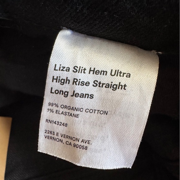 NEW W/ TAGS reformation Liza Slit Hem Ultra High Rise Straight Long Jeans 23 - Picture 5 of 7